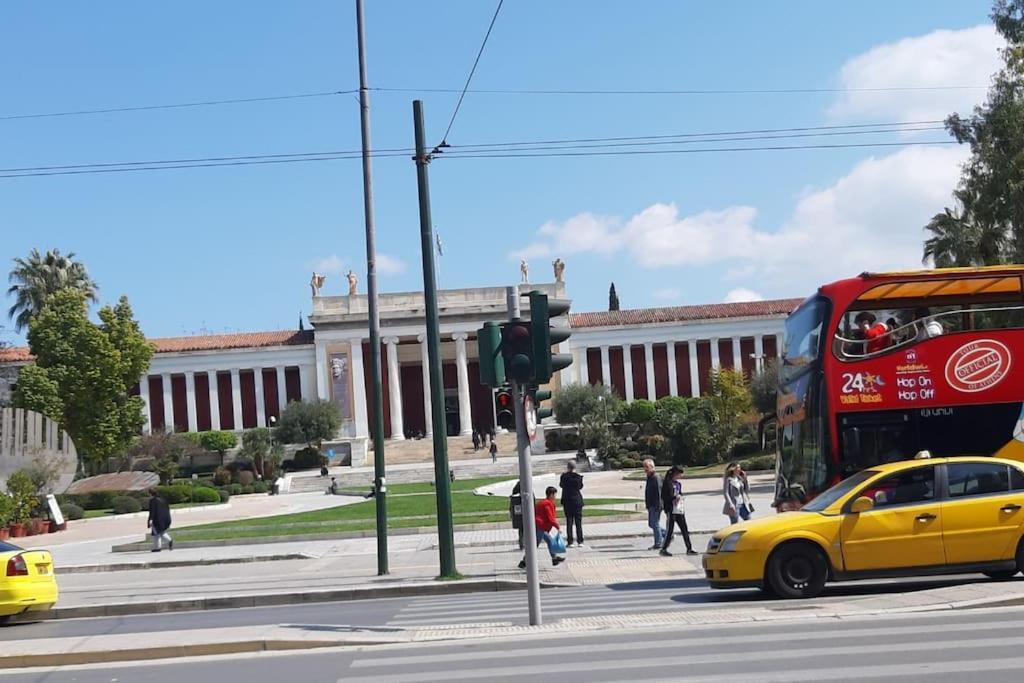Comfortable Apt, Next To Archeological Museum! Athènes Extérieur photo